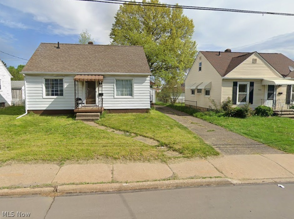 Mccourt - Residential Lease
