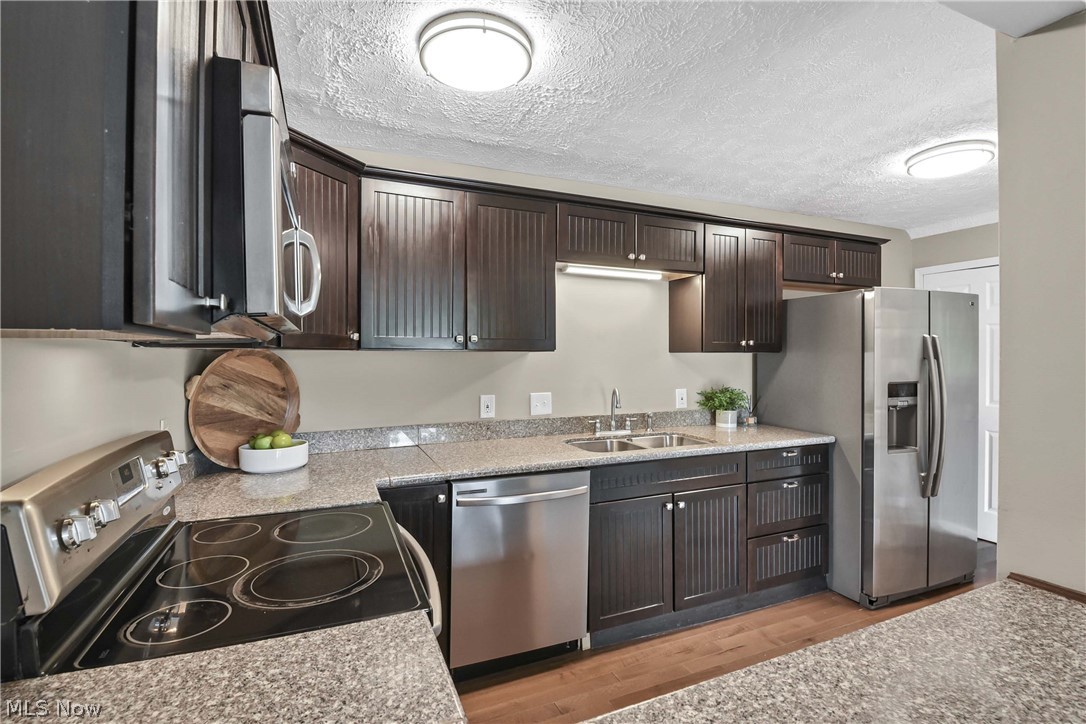 Cedarwood Vill Condo - Residential