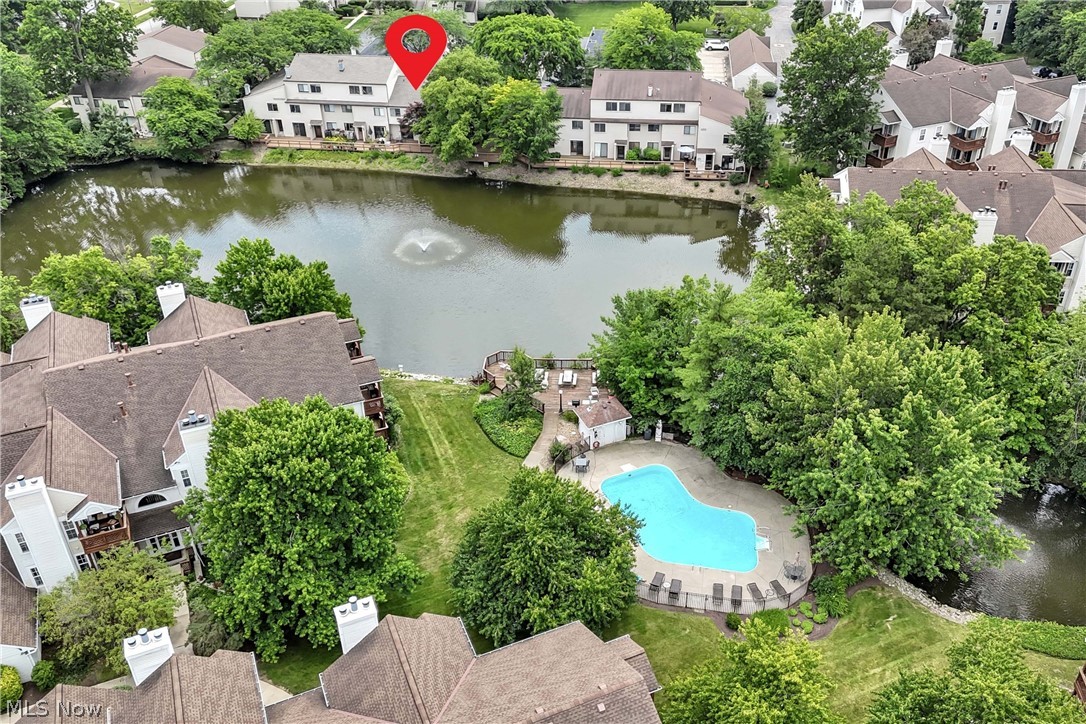 Cedarwood Vill Condo - Residential