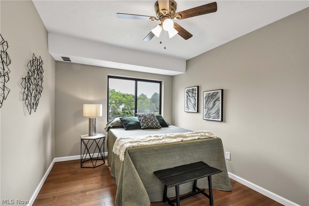 Cedarwood Vill Condo - Residential