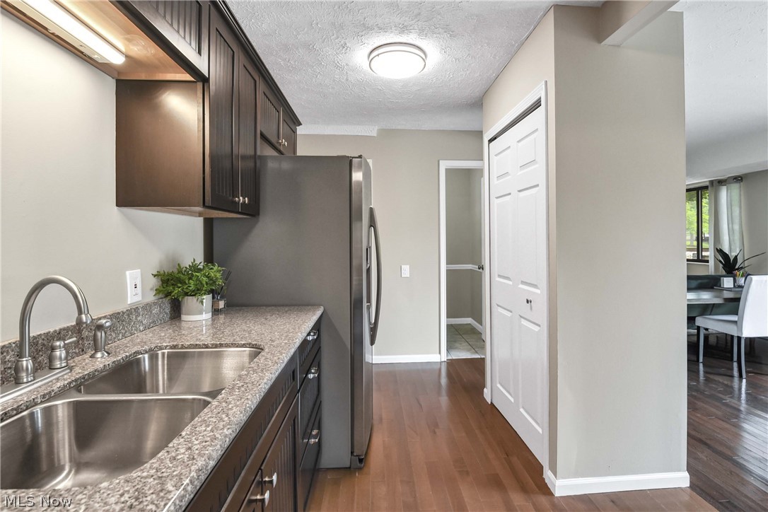 Cedarwood Vill Condo - Residential