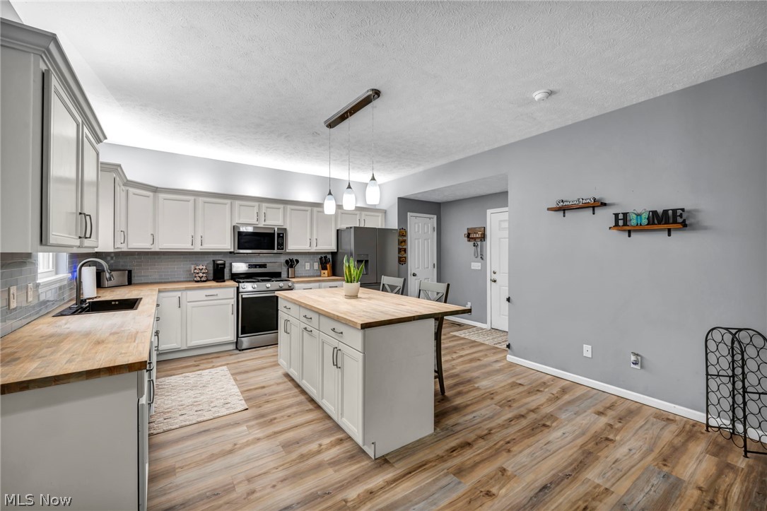 Mentor View Sub - Residential