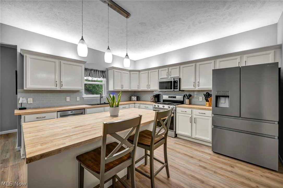 Mentor View Sub - Residential