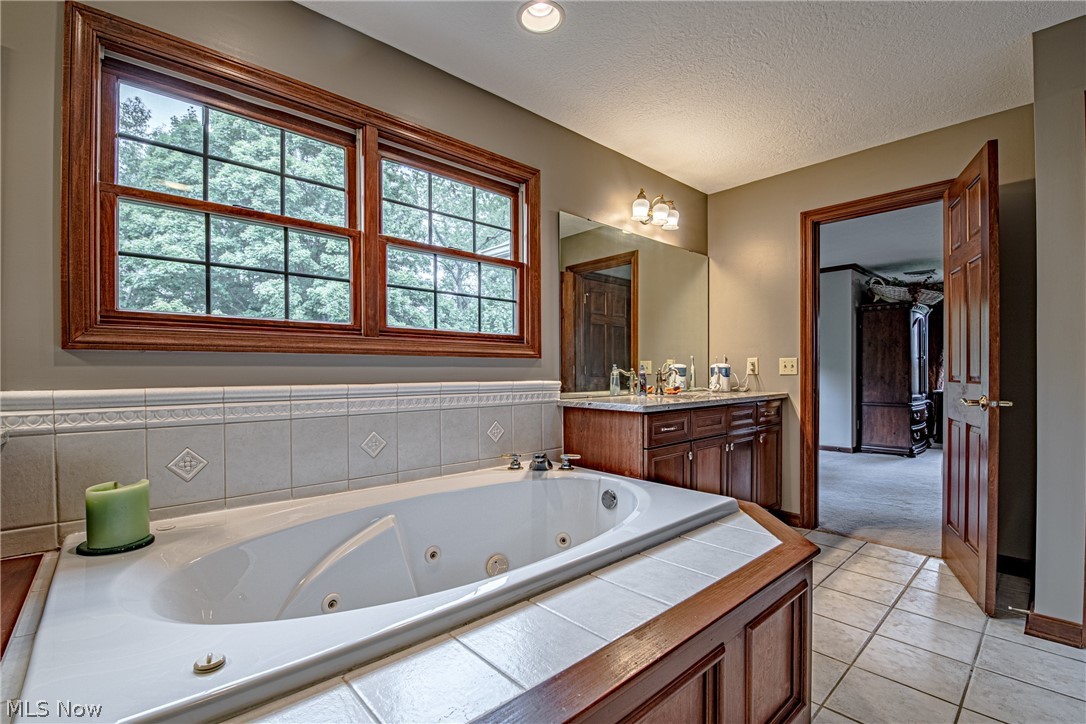 Colonial Hills - Residential