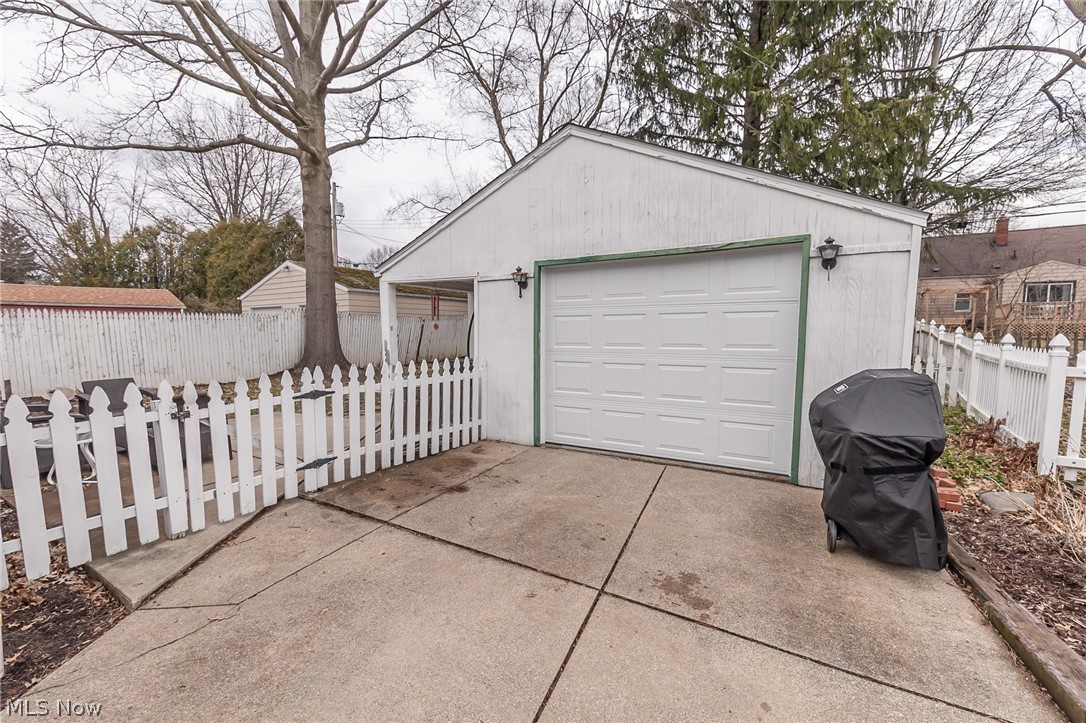 Friedhaven - Residential