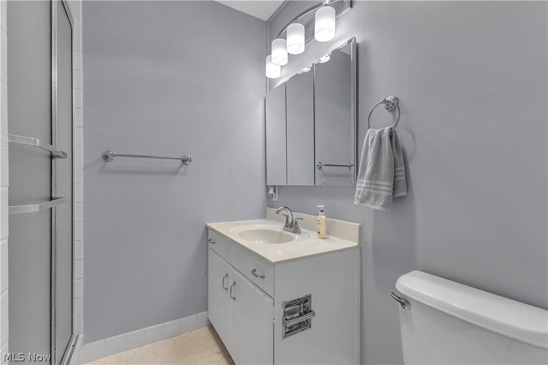 Saxon House Condo - Residential