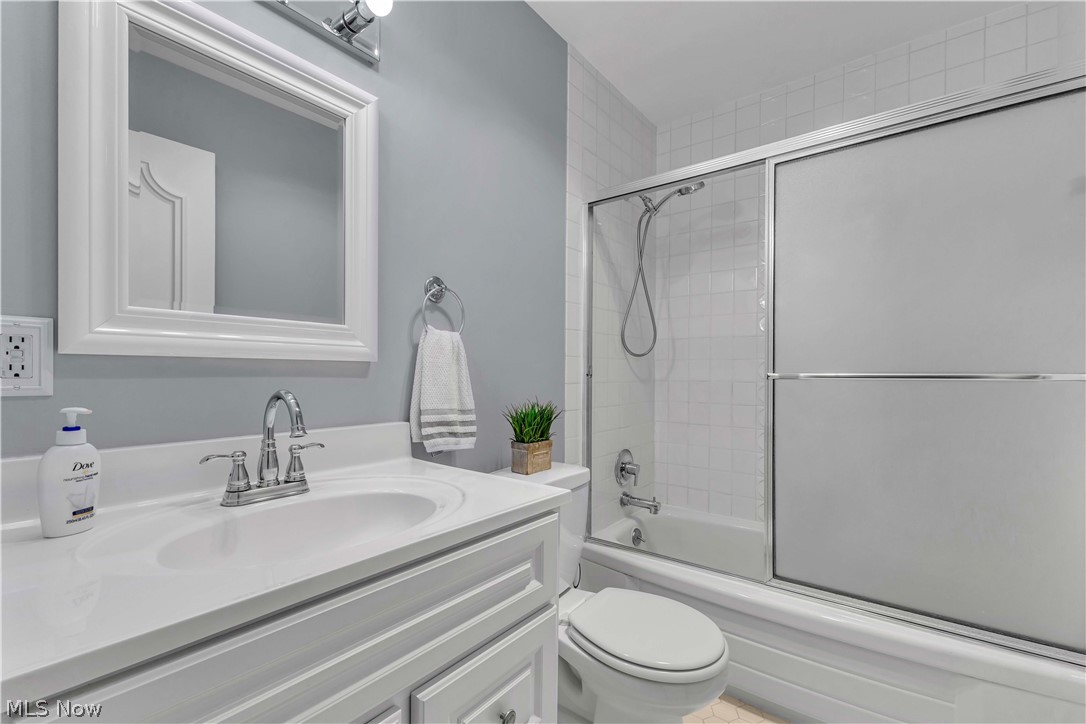 Saxon House Condo - Residential