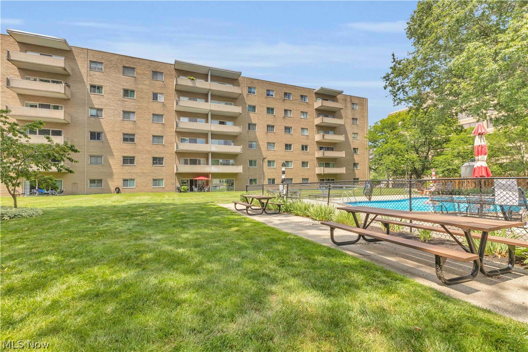 Saxon House Condo - Residential