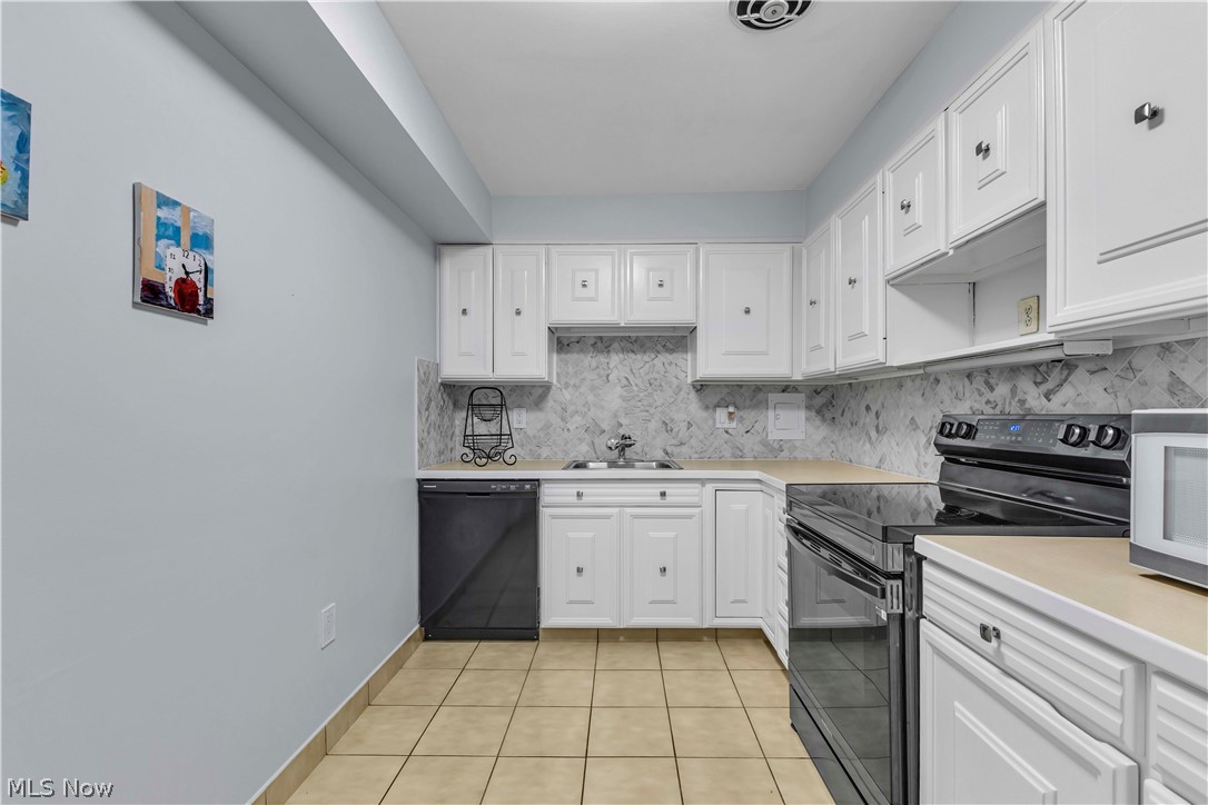 Saxon House Condo - Residential