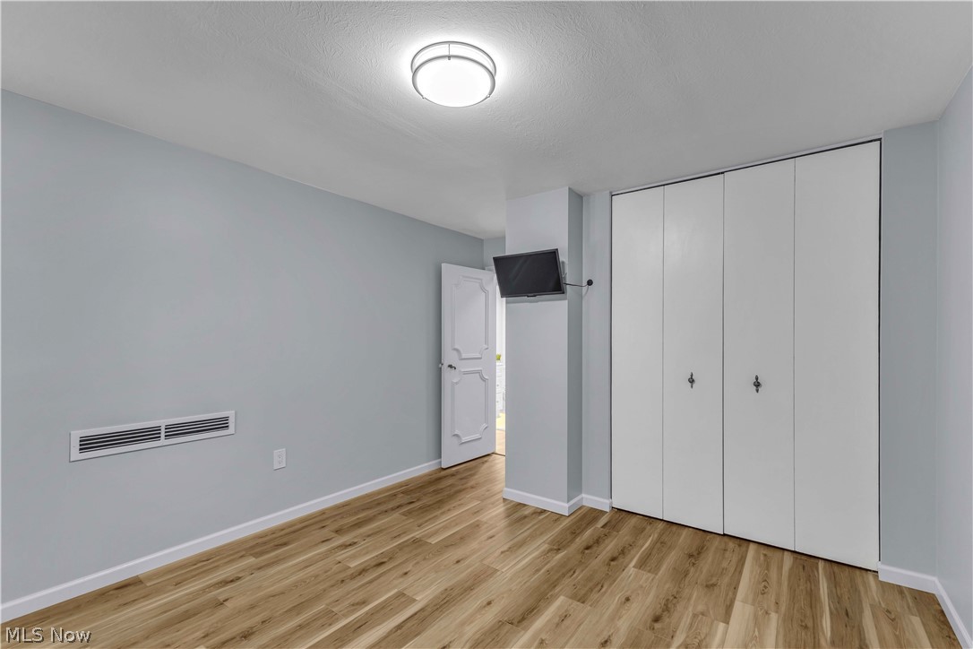 Saxon House Condo - Residential