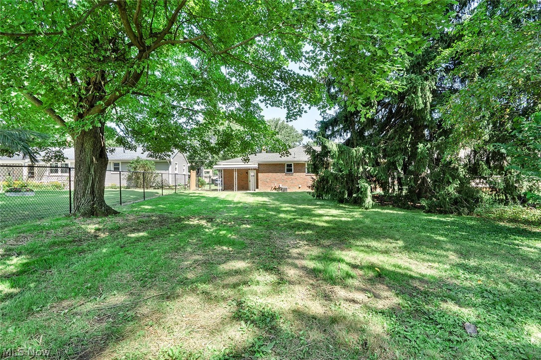 Applewood Acres 01 - Residential
