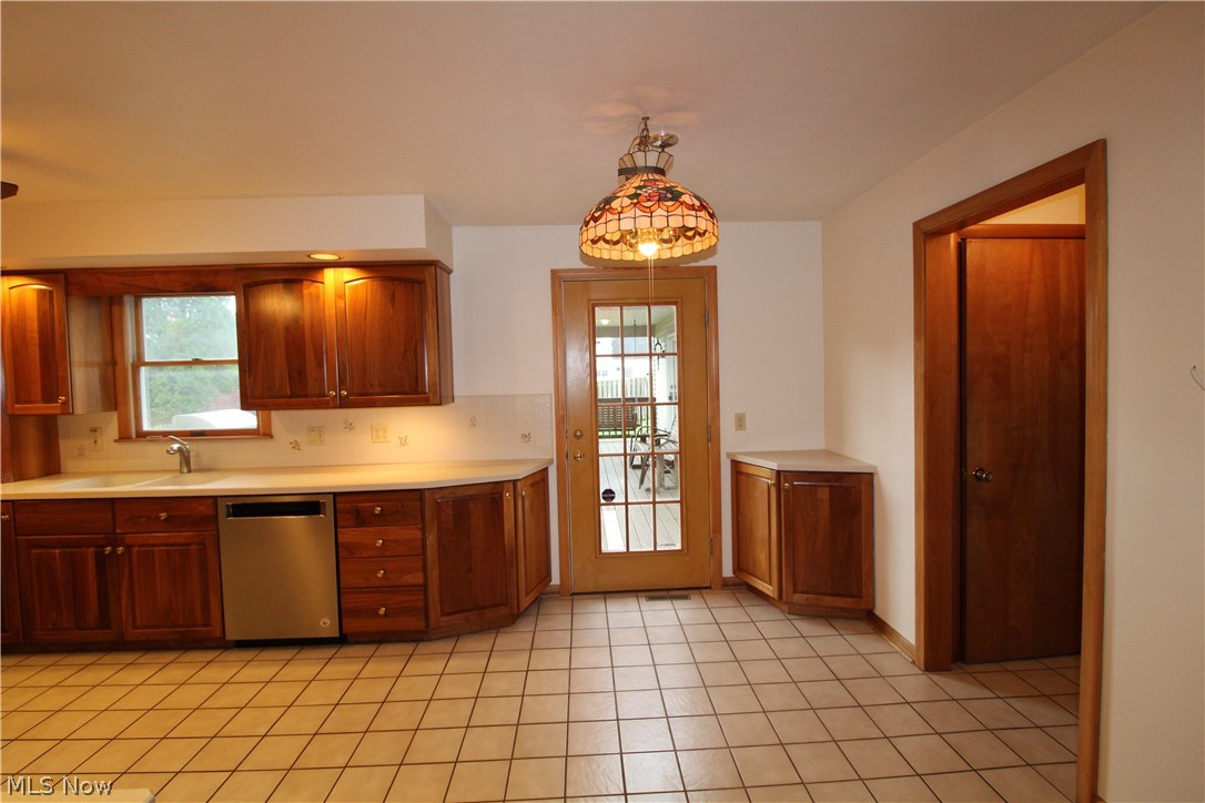 Jennie B Emch Rep - Residential