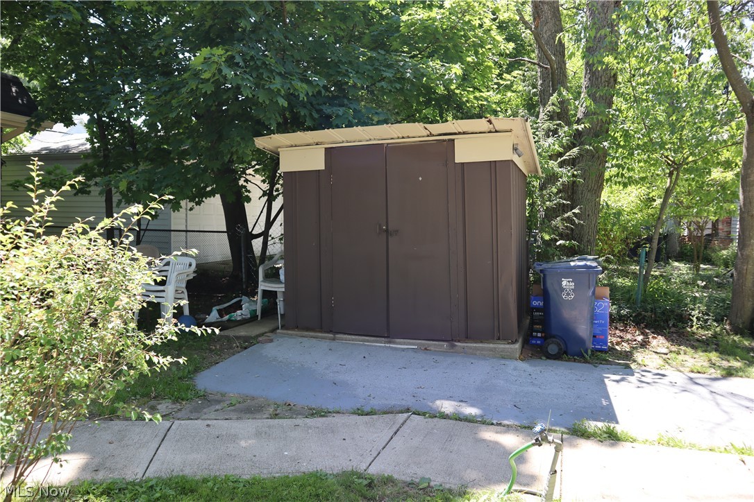 Citizens R/E Companys Acreage - Residential