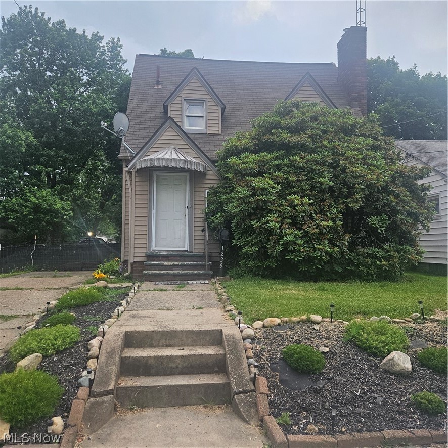 Looking for a home you can make your own? This could be the opportunity you've been waiting for!

Whether you're an investor searching for your next project, a homeowner ready to build equity, or a buyer who isn't afraid to roll up your sleeves and add your personal touch, this property offers incredible potential. With a solid footprint and plenty of room for improvement, this home is ready for someone with vision to bring it back to life.

Imagine customizing the finishes, updating the spaces to fit your lifestyle, and creating a home that reflects your own taste—all while building value along the way. Conveniently located near local amenities, shopping, dining, and major commuter routes, the location adds to the appeal.

Properties with this kind of potential don't come along every day. Bring your ideas, your creativity, and your toolbox, and see everything this home has to offer. Being sold as-is.

Opportunity, potential, and the chance to create something special—all in one property. Schedule your showing today!
This property is also being sold with additional parcel # 218805.
