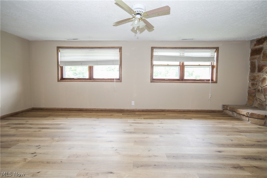 Buntings Add - Residential