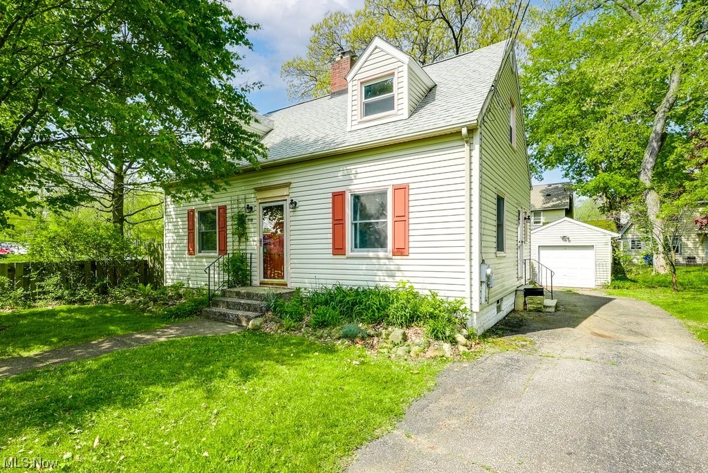 M. L. Davey - Residential