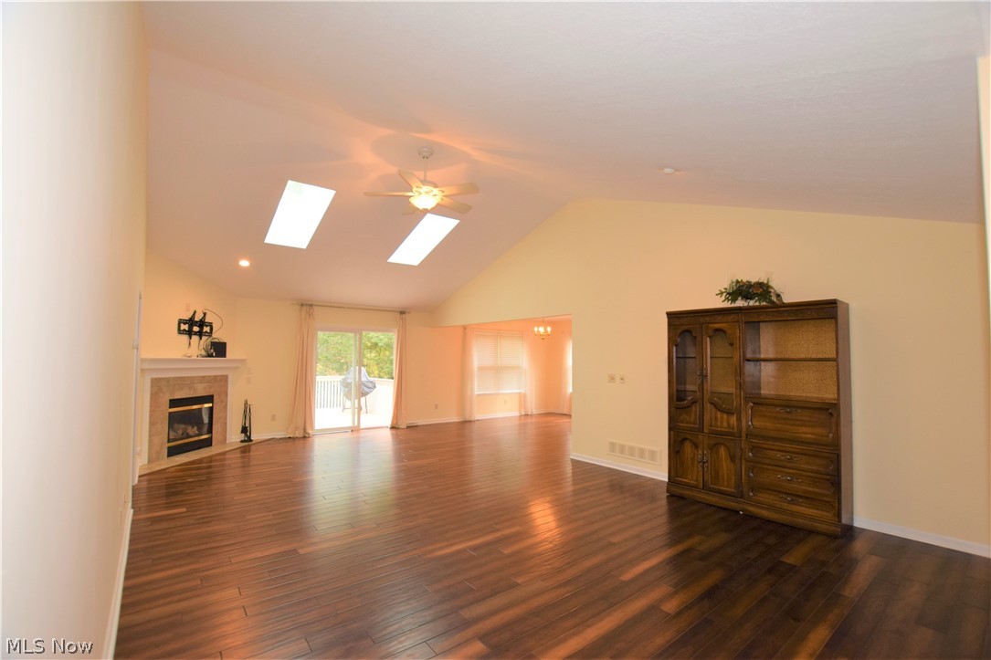 Robins Gate - Residential