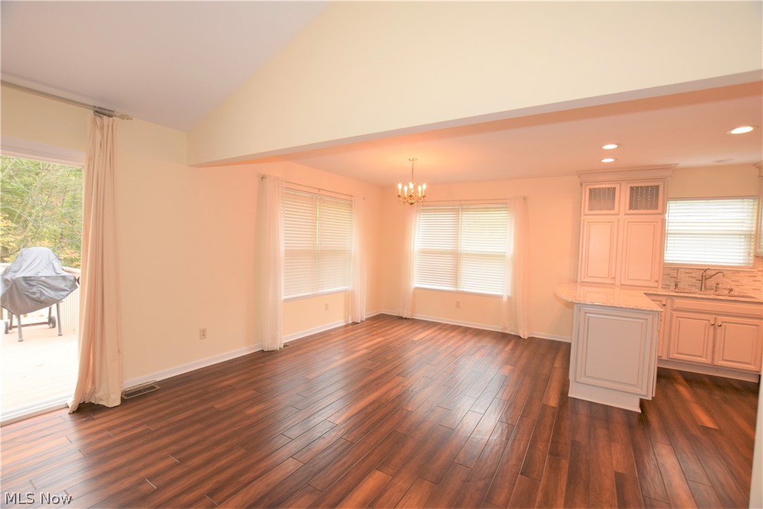 Robins Gate - Residential