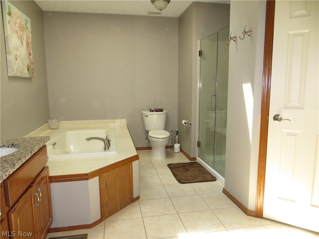 Buccaneer Woodlands Condo - Residential