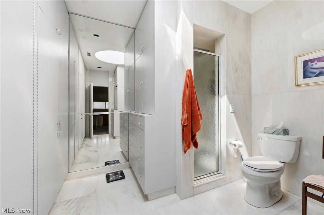 Acacia/Green Condo - Residential