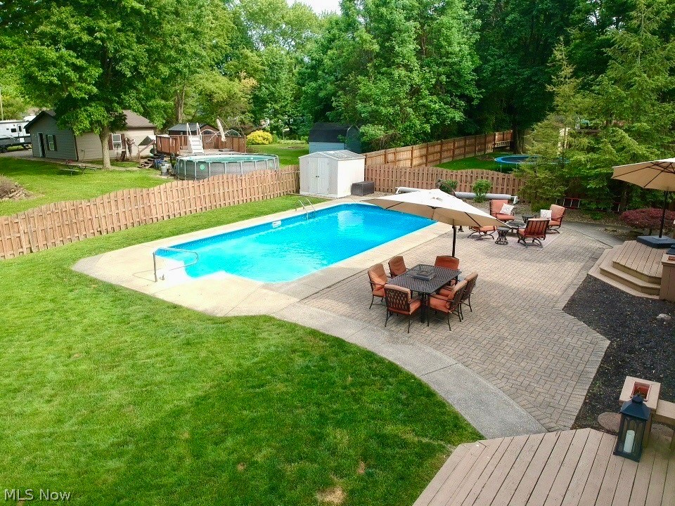 Fox Run - Residential