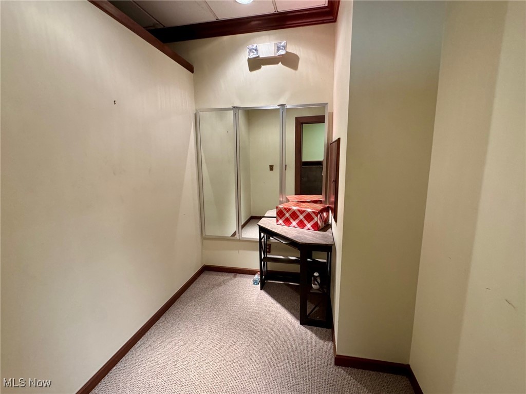 Village/Dresden - Commercial Lease