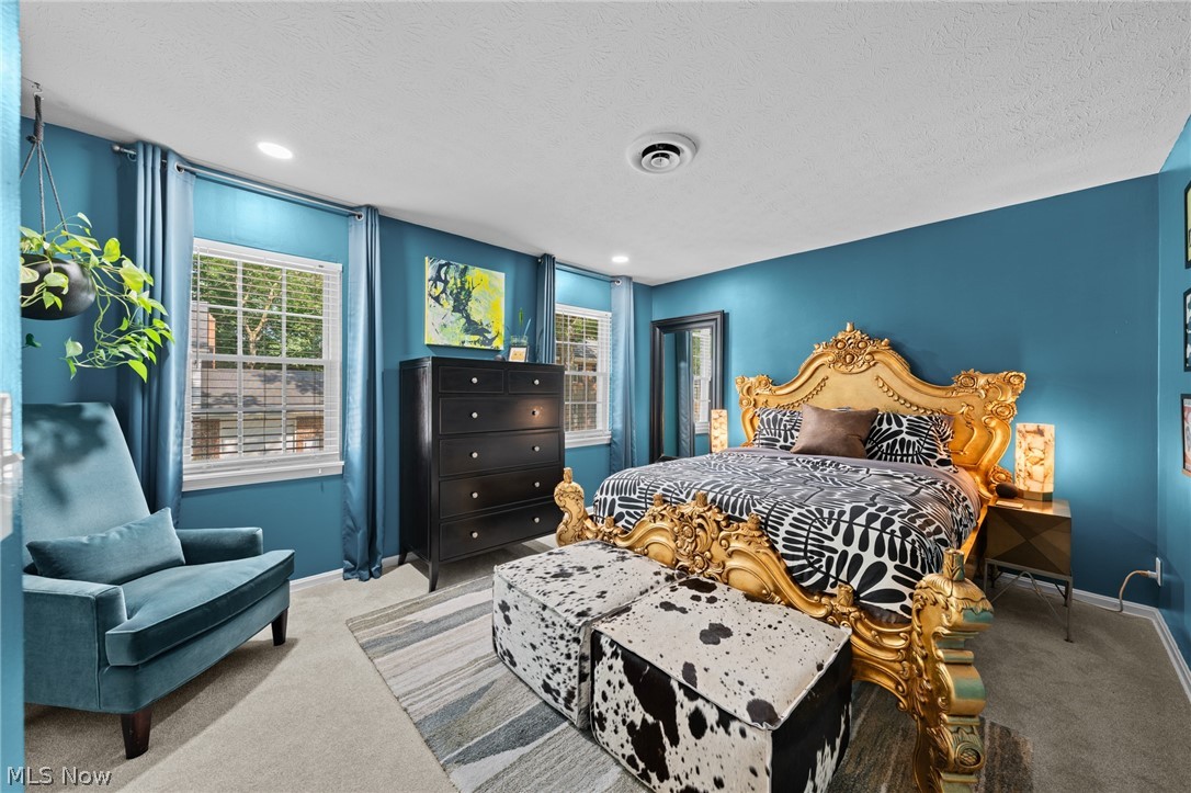 English Oaks Condo - Residential