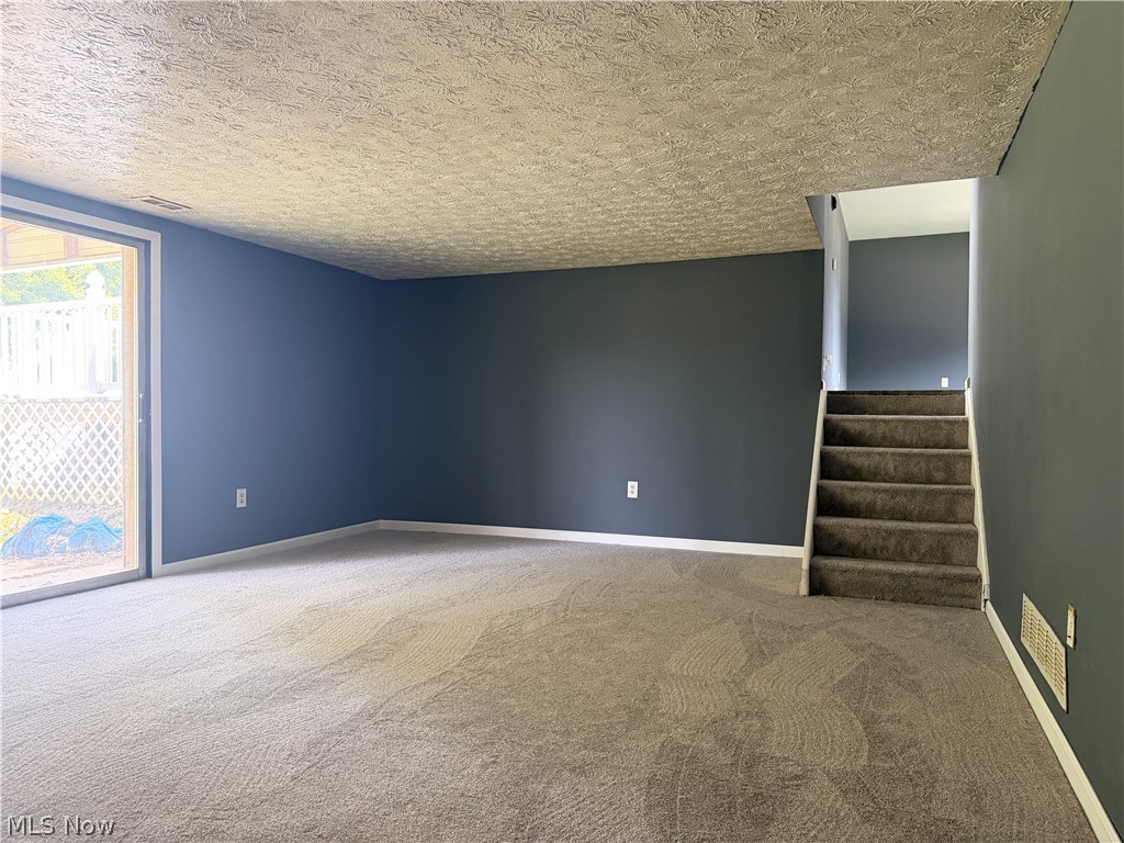 Laurel Ridge - Residential