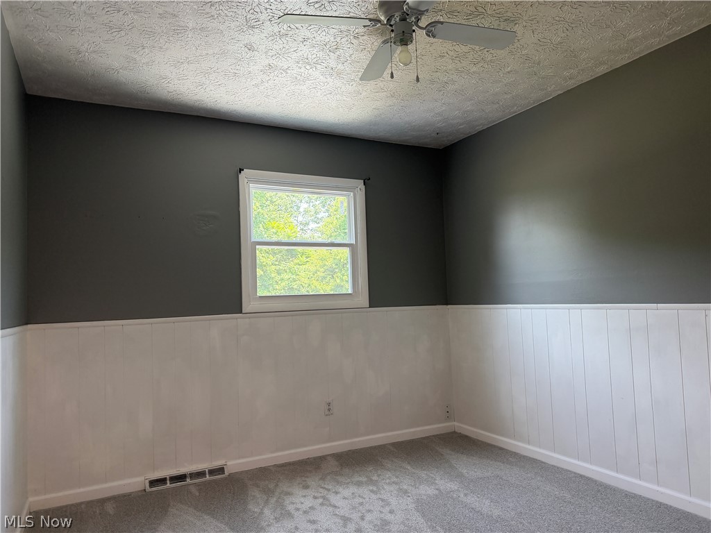 Laurel Ridge - Residential