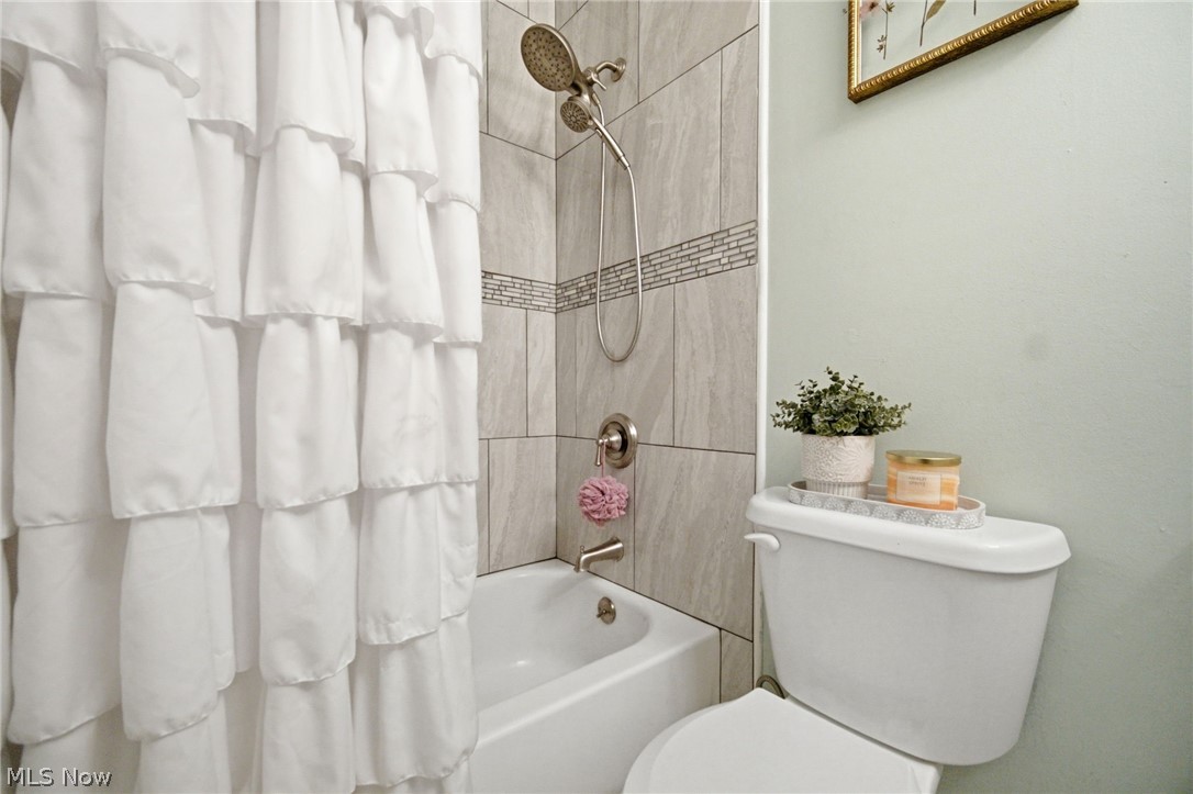 Madison Golf Lakelands - Residential
