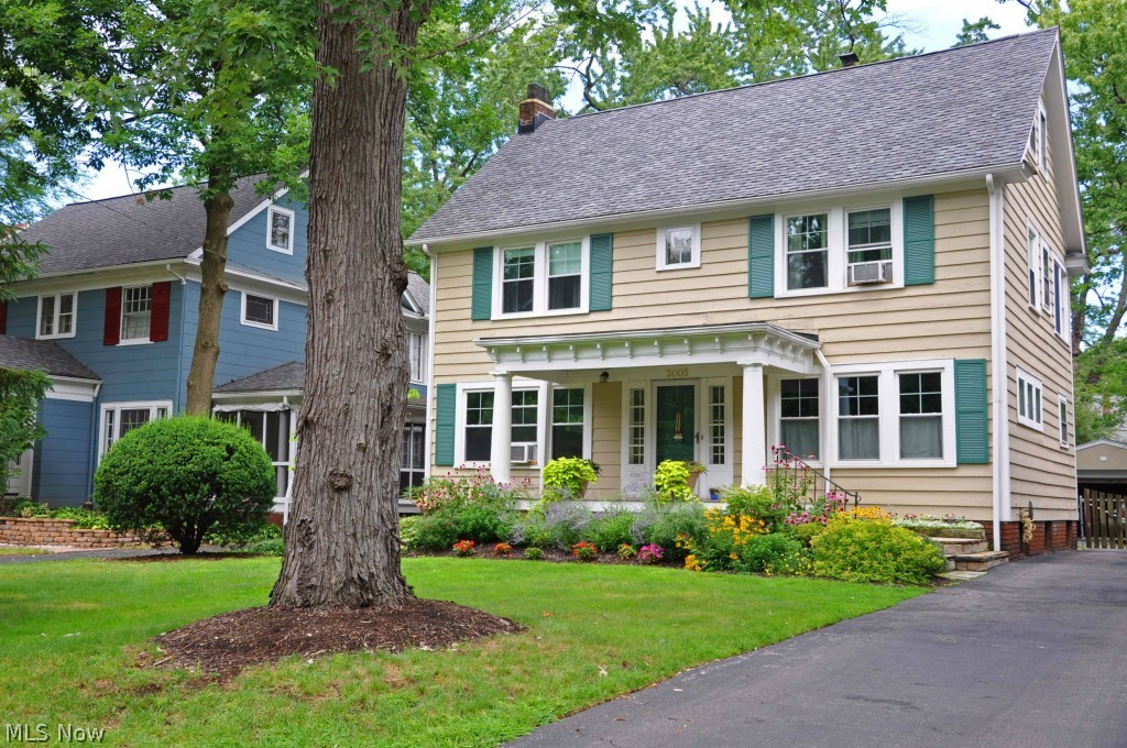 Wonderful Center Hall Colonial on sought after Scarborough.  Stunning open kitchen design with custom granite counter tops, exposed brick, granite bar and breakfast nook.  The formal living room is bright and spacious with French doors that open to an additional center space - perfect for a play room or separate sitting area which then leads into an additional large, sunken family room with high ceilings and sky lights.   2nd floor has a spacious master suite with master bath and double sinks, 3 other bedrooms and an additional full bath.  3rd floor has 2 additional bedrooms and an updated full bath.  Gorgeous front and back yard with tons of beautiful landscaped features.  Truly a fantastic home!