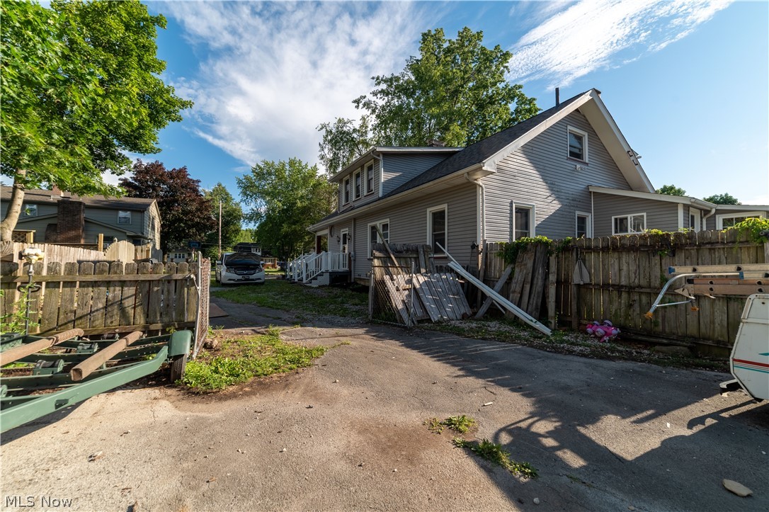 Meadowbrook - Residential
