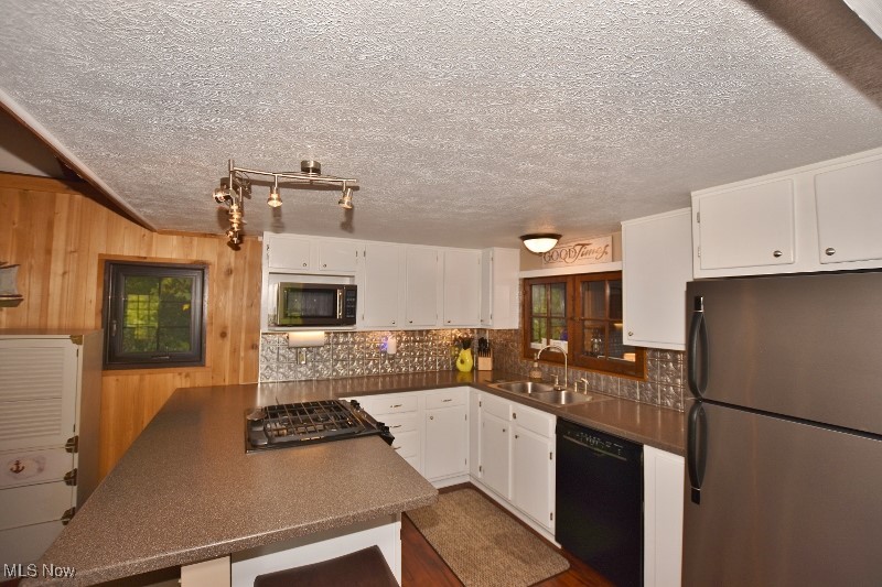 Atwood Glens - Residential