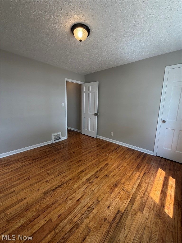 Center Hwy - Residential