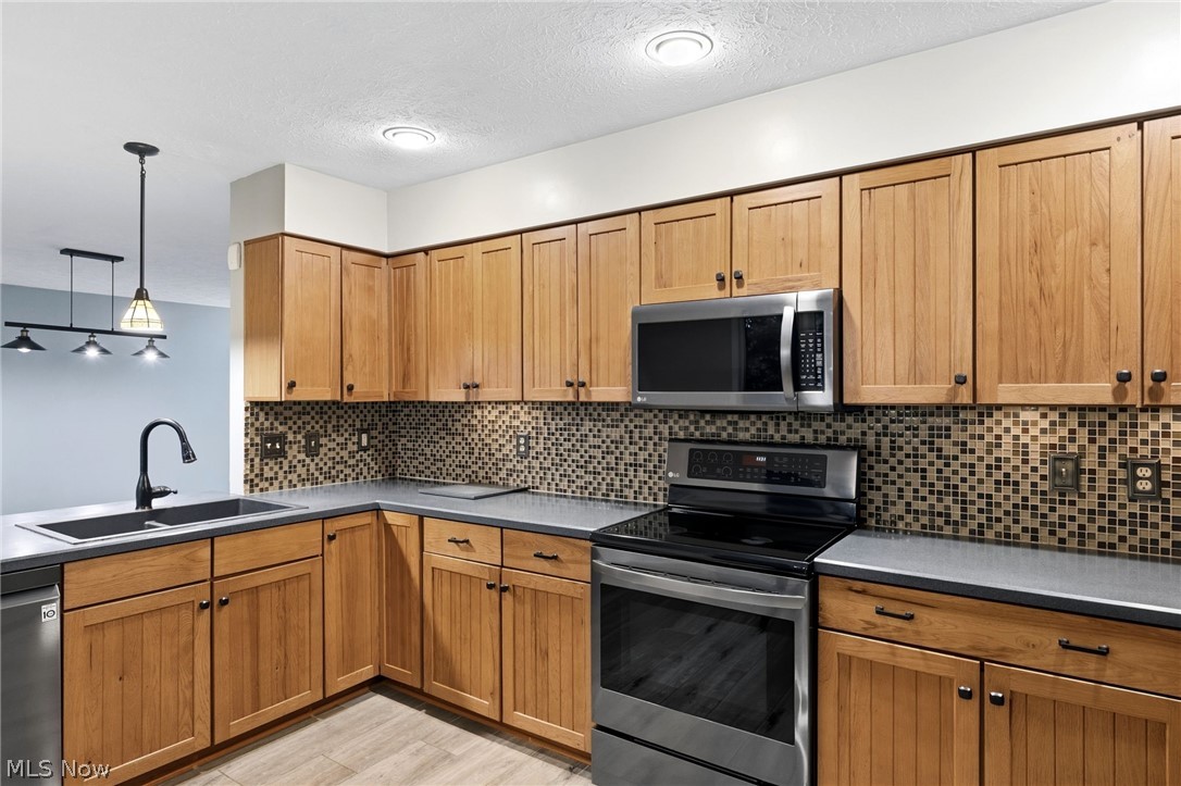 Deerfield Lake Sub #4 Ph I - Residential