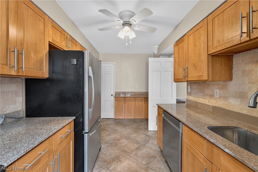 Shaker Courts Condo - Residential