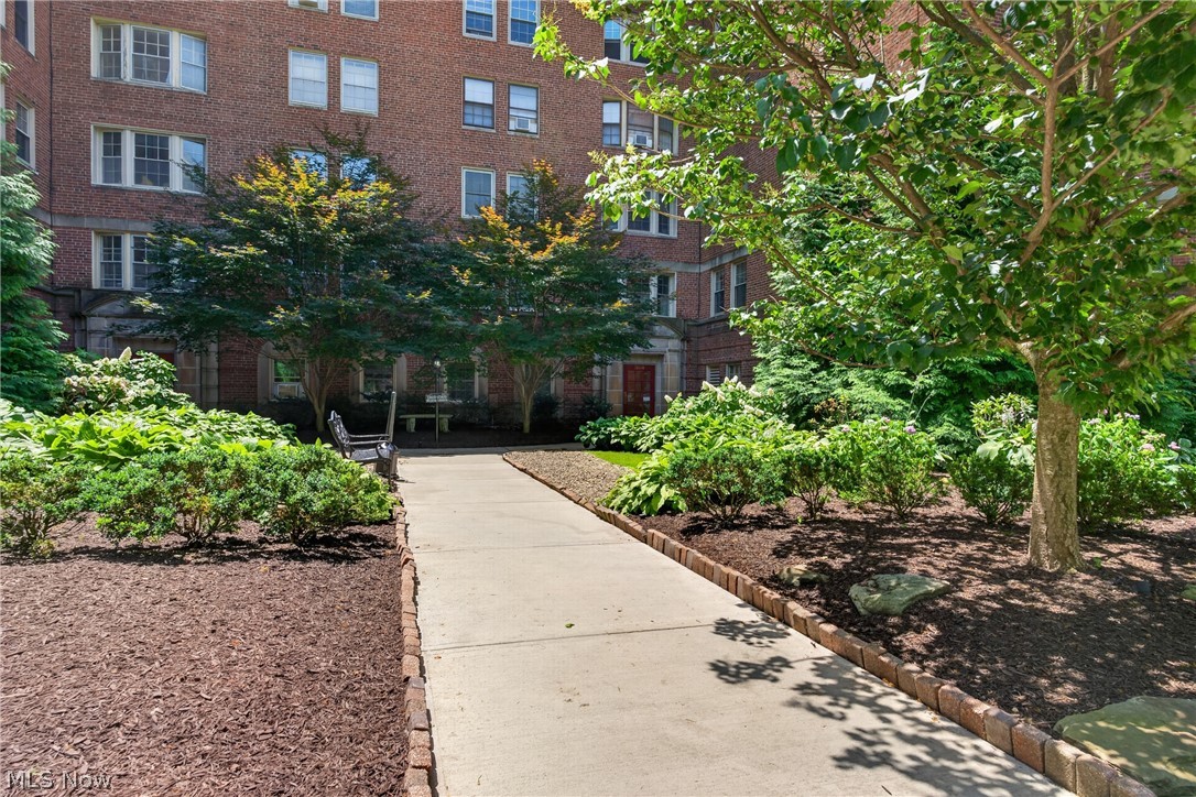 Shaker Courts Condo - Residential