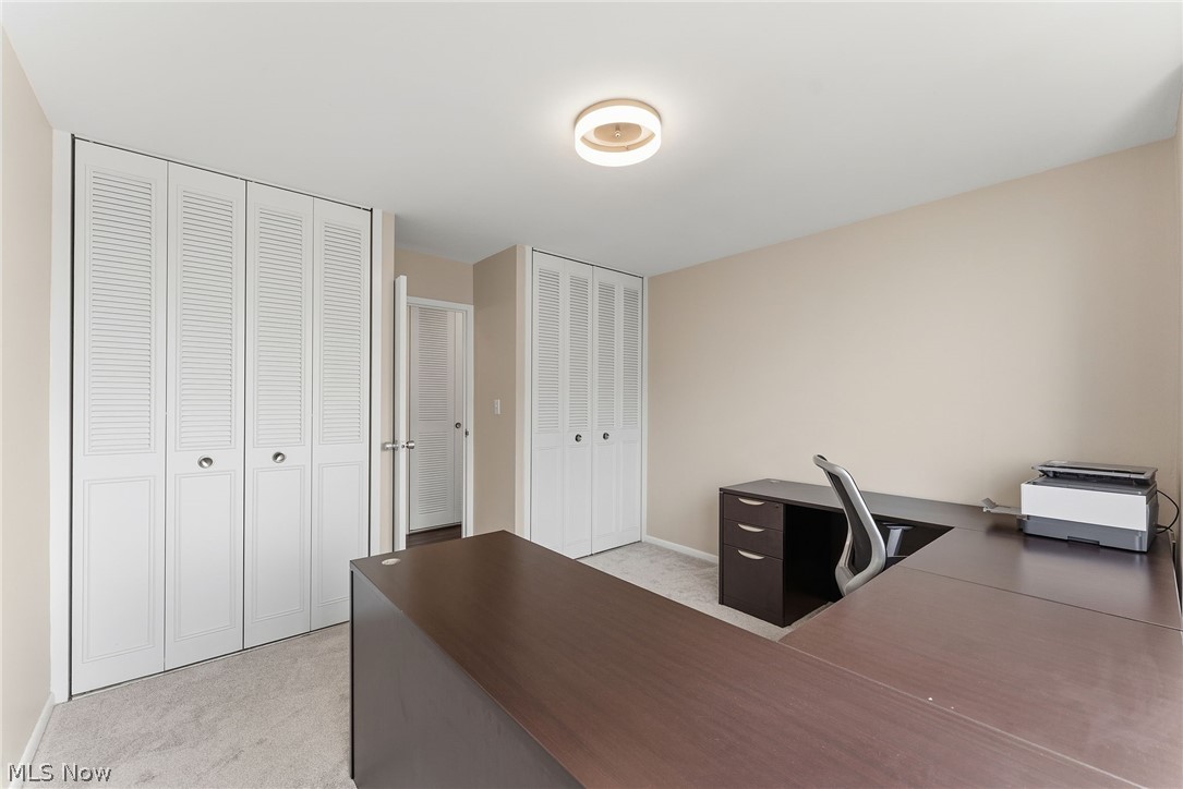 Marine Towers East Condo - Residential