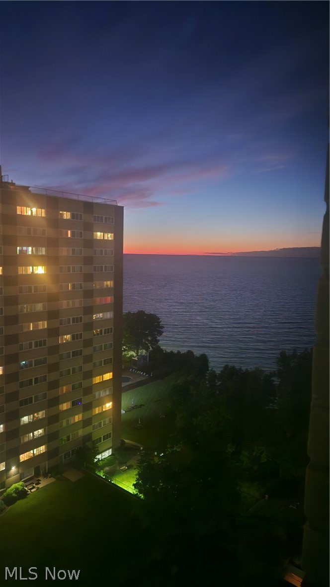 Marine Towers East Condo - Residential