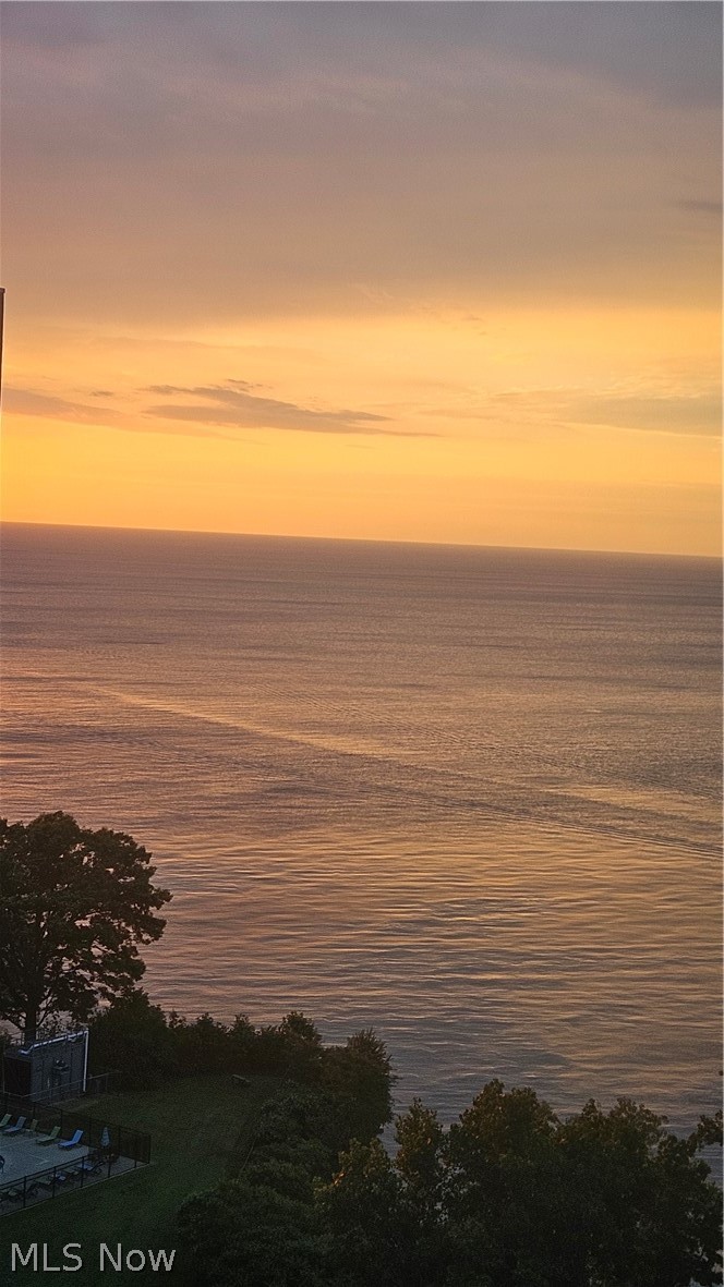 Marine Towers East Condo - Residential