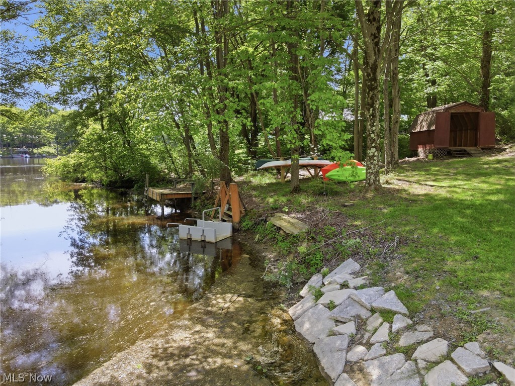 Roaming Rock - Residential