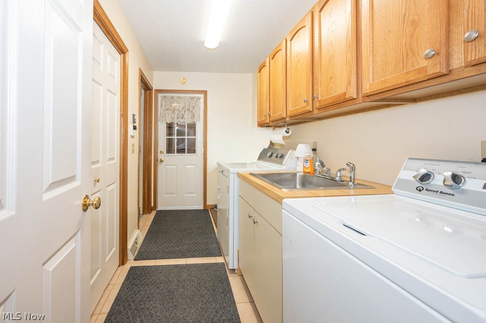 Auburn Hills Condominiums - Residential