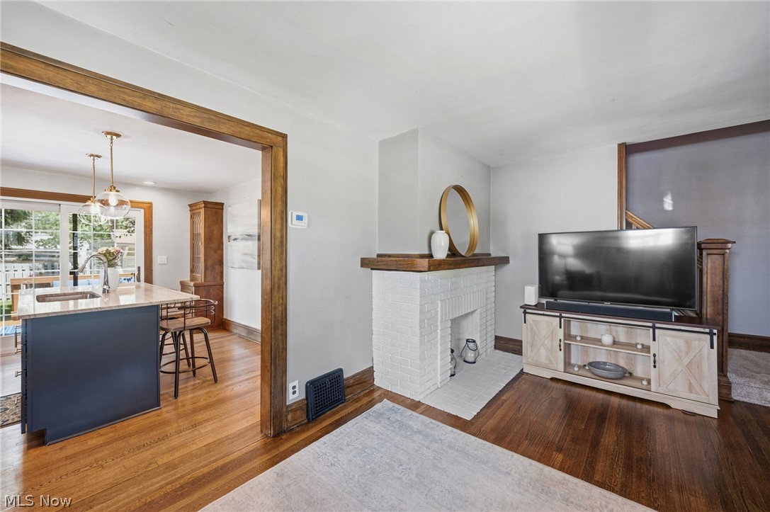 Arthur Heights 01 - Residential