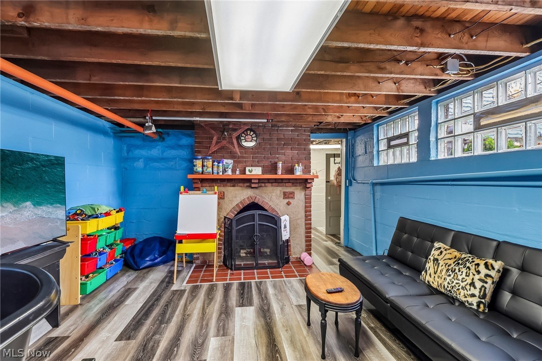 Mathews & Marshall Sub - Residential
