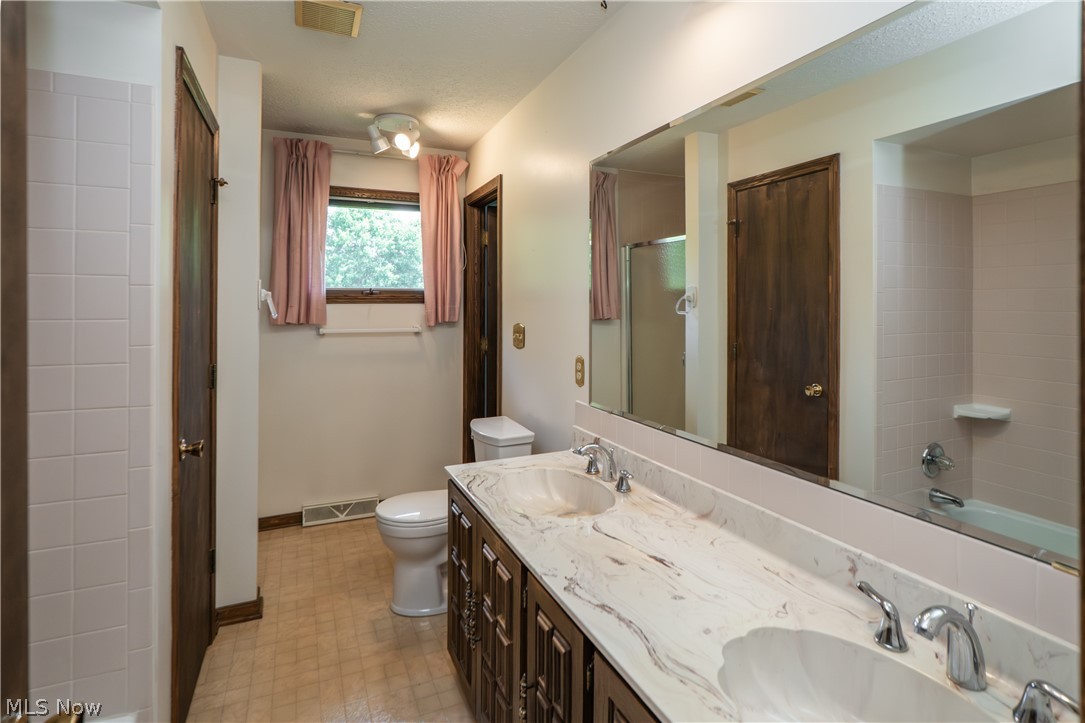 Mcchesney Acres - Residential