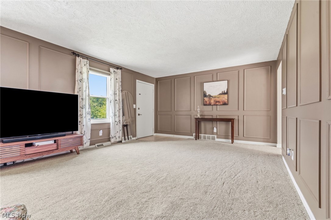 Holly Hills - Residential