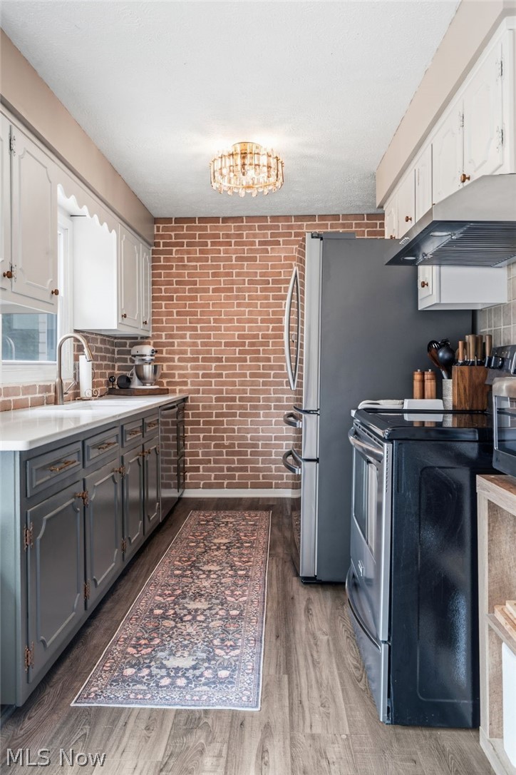 Holly Hills - Residential