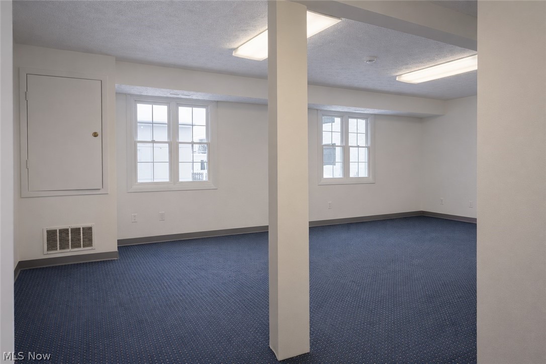 Liberty Commons - Commercial Lease