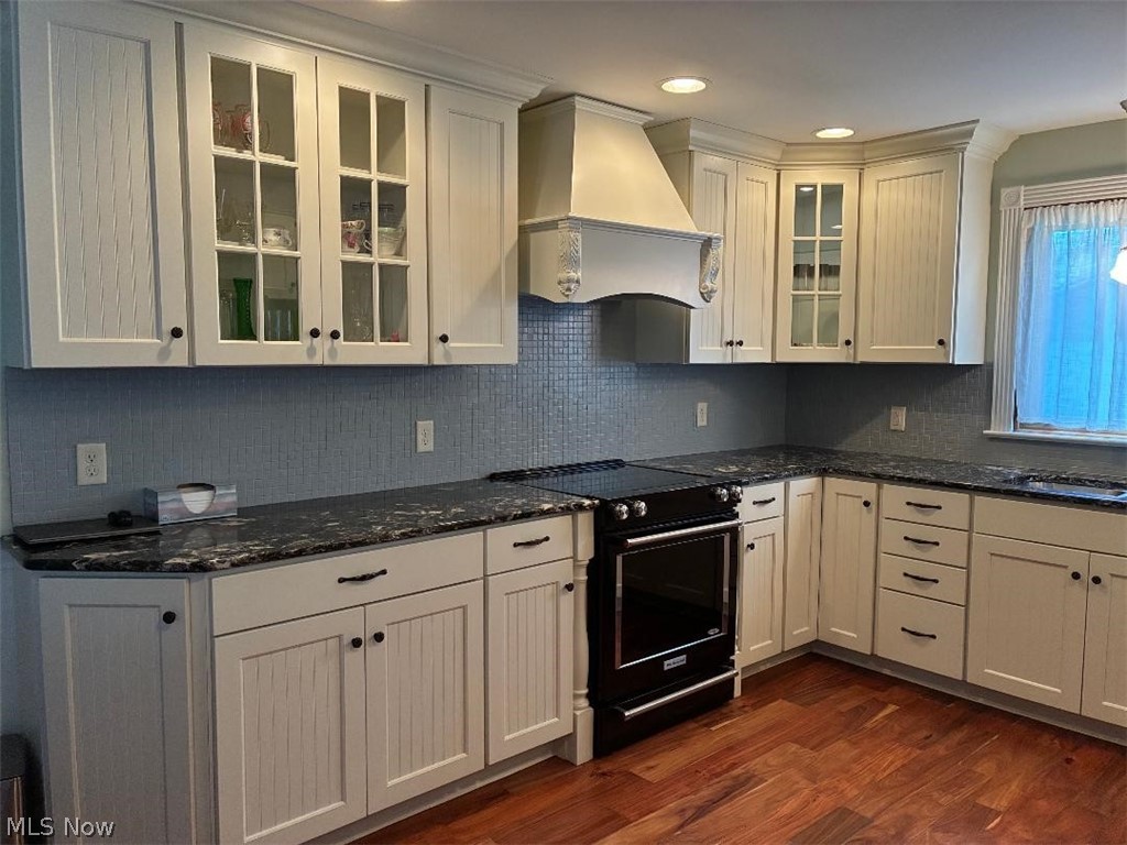 Neely Manor 02 - Residential