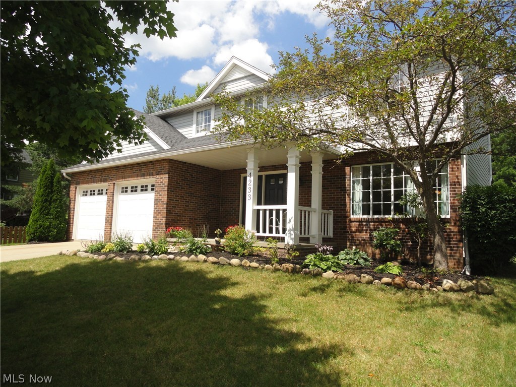Fantastic 4 bedroom Colonial in desirable Partridge Highlands. Foyer entry to formal living and formal dining room. Eat in kitchen opens to family room with wood burning fireplace and sliders to large deck and semi private backyard. Finished lower level rec room plus additional room for 5th bedroom, office or workout room. Lots of natural light throughout with neutral decor. Updates include, 2017: New tile kitchen backsplash. 2015: new insulated garage doors, first floor laminate wood floors, brand new stainless steel kitchen appliances, and garbage disposal. Updated with fresh paint in many rooms. Newer furnace, AC, roof and hot water tank. Neighborhood has access to hike and bike trail and a community picnic area with playground at the east end of neighborhood accessed from Stockbridge Dr. 
Great home and location!